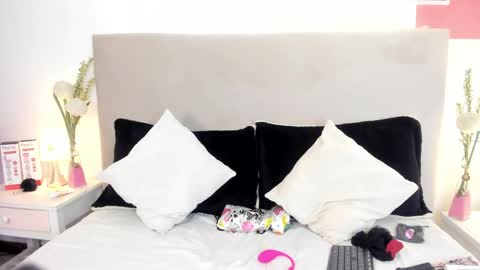 angel_velvet_ online show from 19, 5, 2026