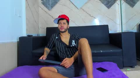 Snapshot of angel_villareal_ chatting on 3, 2, 2026 angel_villareal_ online show from 3, 2, 2026