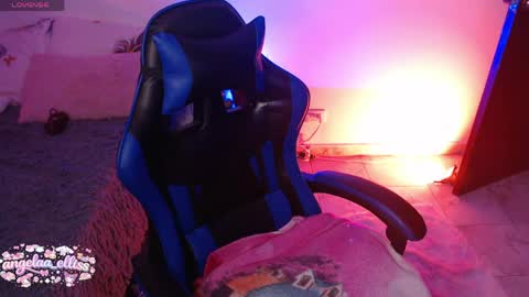 A N G E L A  E L L I S S   online show from 11, 4, 2026