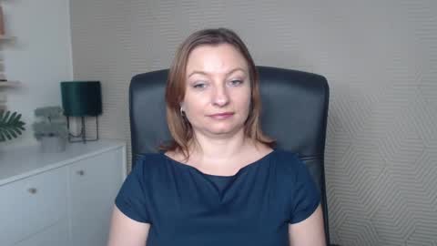 Angela online show from 27, 11, 2025