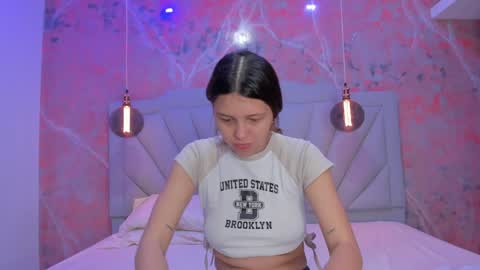 Snapshot of angelaa_cute chatting on 16, 1, 2025 ANGELA online show from 16, 1, 2025