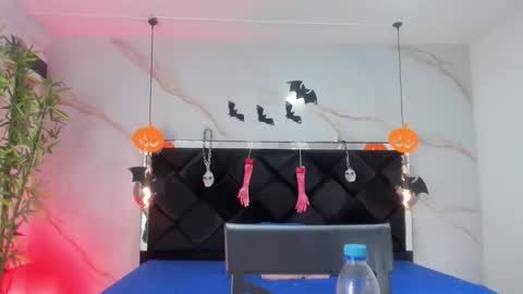 Snapshot of angelaa_cute chatting on 23, 10, 2025 ANGELA online show from 23, 10, 2025