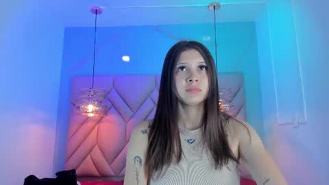 Snapshot of angelaa_cute chatting on 6, 7, 2026 ANGELA online show from 6, 7, 2026