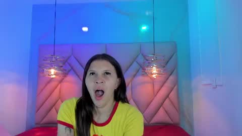 Snapshot of angelaa_cute chatting on 7, 7, 2026 ANGELA online show from 7, 7, 2026