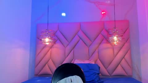 Snapshot of angelaa_cute chatting on 23, 7, 2026 ANGELA online show from 23, 7, 2026