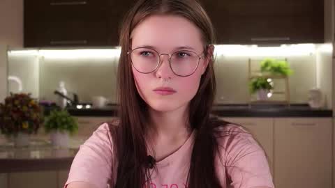 Mary online show from 10, 9, 2025