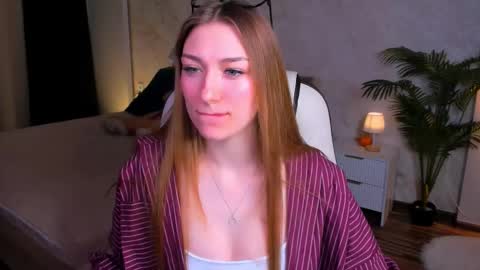 angelanabelle online show from 17, 12, 2025