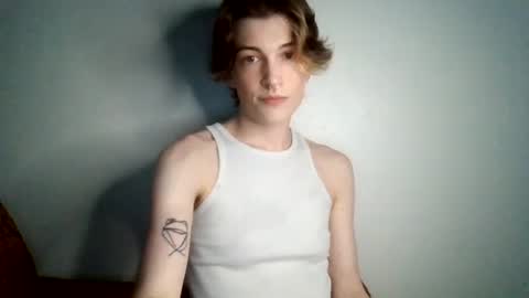 Snapshot of angelbabysaint chatting on 27, 7, 2026 Saint online show from 27, 7, 2026
