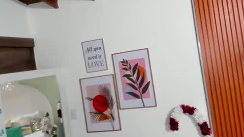 Angel Bennet online show from 26, 12, 2024