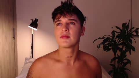 Snapshot of angelcossio chatting on 31, 12, 2024 Angel online show from 31, 12, 2024