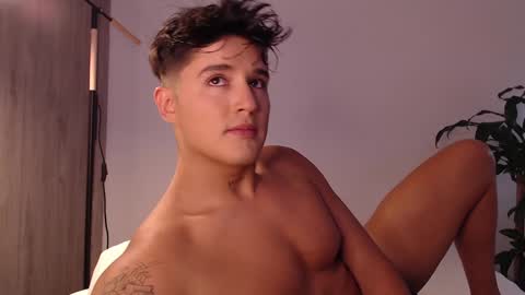 Snapshot of angelcossio chatting on 26, 1, 2025 Angel online show from 26, 1, 2025