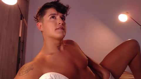 Snapshot of angelcossio chatting on 10, 3, 2025 Angel online show from 10, 3, 2025