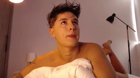 Snapshot of angelcossio chatting on 13, 9, 2025 Angel online show from 13, 9, 2025