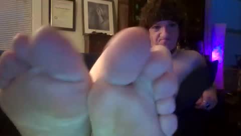 Snapshot of angeldelamatin chatting on 6, 3, 2025 Angel of the Morning online show from 6, 3, 2025