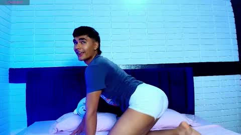 AngelduzZzt online show from 11, 10, 2025