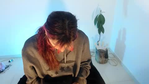 angele online show from 21, 11, 2025