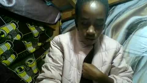 Angelettee online show from 10, 6, 2026