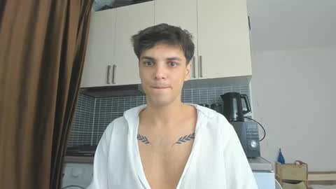 Frankie  online show from 11, 3, 2025