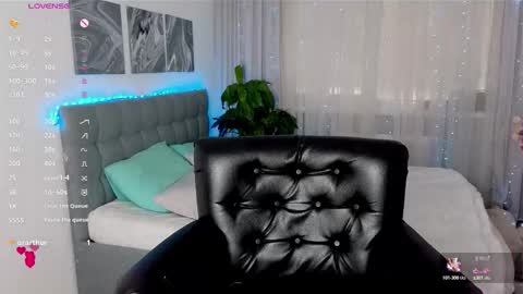 Ksenia online show from 11, 9, 2025