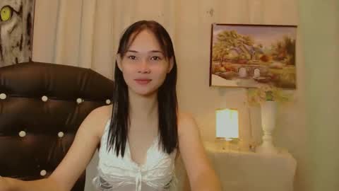 Snapshot of angelic_kristinex chatting on 24, 2, 2025 angelic_kristinex online show from 24, 2, 2025