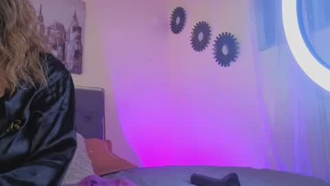 Snapshot of angelica_bouvier chatting on 7, 7, 2026 C A L L M E A N G E L online show from 7, 7, 2026