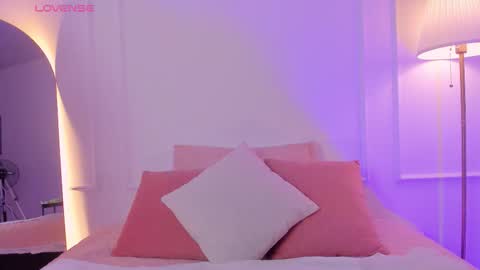 Angelica Cross online show from 7, 10, 2025