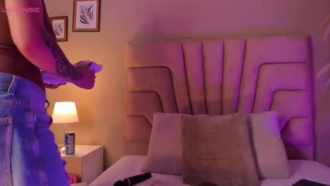 Snapshot of angelica_cross chatting on 10, 2, 2026 Angelica Cross online show from 10, 2, 2026