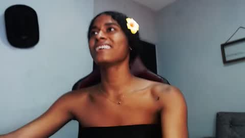 Snapshot of angelica_sexy1 chatting on 4, 10, 2025 angelica_sexy1 online show from 4, 10, 2025