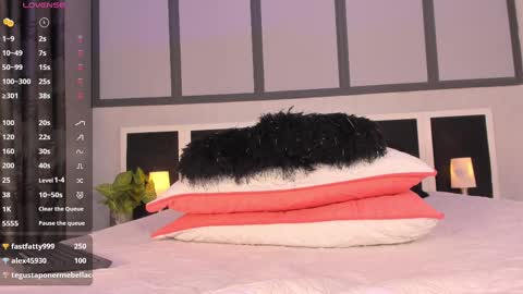 U can call me Angel online show from 1, 3, 2025