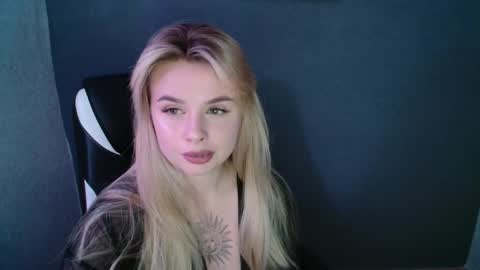 angelicablanch online show from 10, 9, 2025