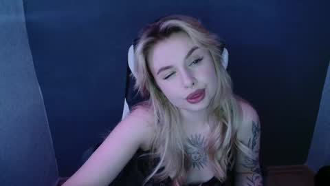 angelicablanch online show from 21, 9, 2025