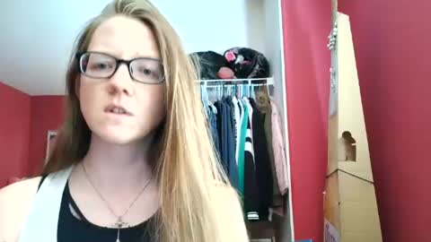 Snapshot of angelicangel3 chatting on 29, 6, 2026 AngelicAngel online show from 29, 6, 2026
