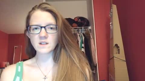 Snapshot of angelicangel3 chatting on 1, 7, 2026 AngelicAngel online show from 1, 7, 2026