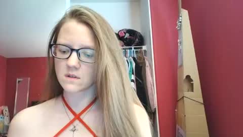 Snapshot of angelicangel3 chatting on 1, 7, 2026 AngelicAngel online show from 1, 7, 2026