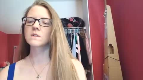 Snapshot of angelicangel3 chatting on 23, 7, 2026 AngelicAngel online show from 23, 7, 2026