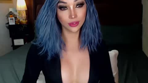 MS. AMALIA online show from 14, 2, 2025