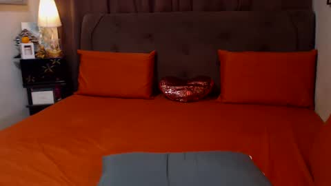 MS. AMALIA online show from 2, 3, 2025