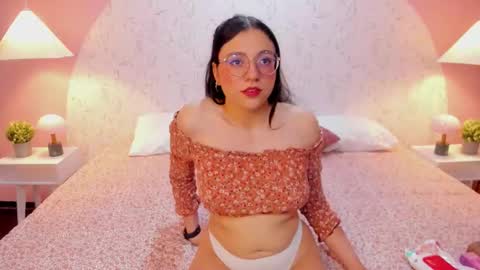 Snapshot of angelie_rosebrm chatting on 28, 2, 2026 Angelica online show from 28, 2, 2026