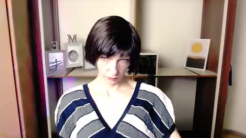 Angelina online show from 2, 10, 2025