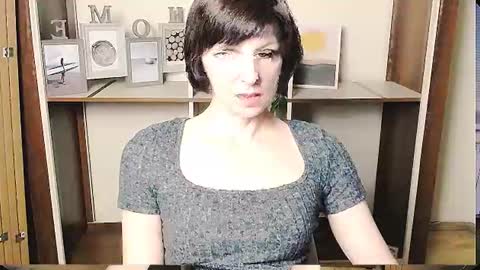 Snapshot of angelinalov_ chatting on 23, 6, 2026 Angelina online show from 23, 6, 2026