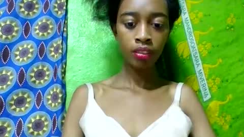 Snapshot of angeline221173 chatting on 18, 5, 2026 angeline221173 online show from 18, 5, 2026