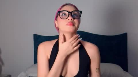 Angelinhaa  online show from 19, 12, 2025