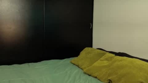  ANGELA ISABELLA  online show from 24, 9, 2025