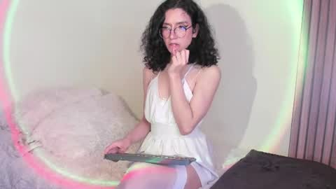 Angellike online show from 19, 7, 2026