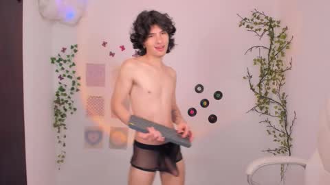 Angel online show from 30, 9, 2025