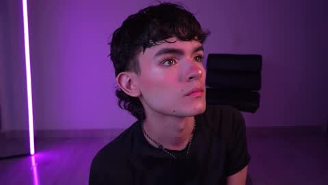 Angelo I work from home this is my room  online show from 23, 2, 2026