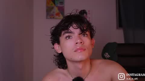 Angelo I work from home this is my room  online show from 24, 6, 2026