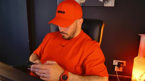 Snapshot of angeloeric chatting on 6, 4, 2026 BlackWolf online show from 6, 4, 2026