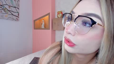 angelrose2323 online show from 27, 1, 2025