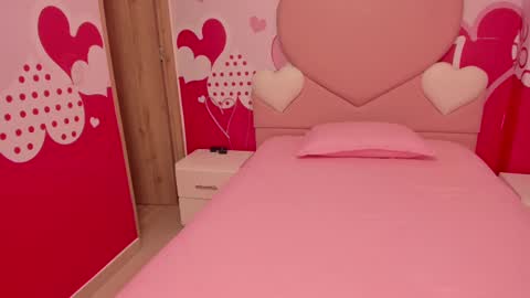Snapshot of angelstonne_ chatting on 11, 2, 2025 Angel online show from 11, 2, 2025